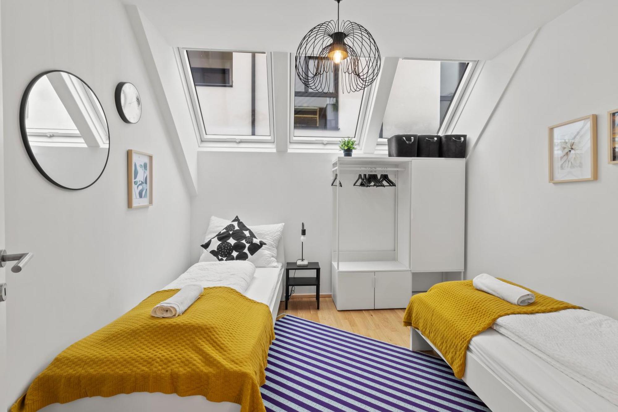 1 Min To Public Transport - 3 Min To Supermarket And Pharmacy - On-Site Parking For 19,90 Eur Vienna Exterior photo